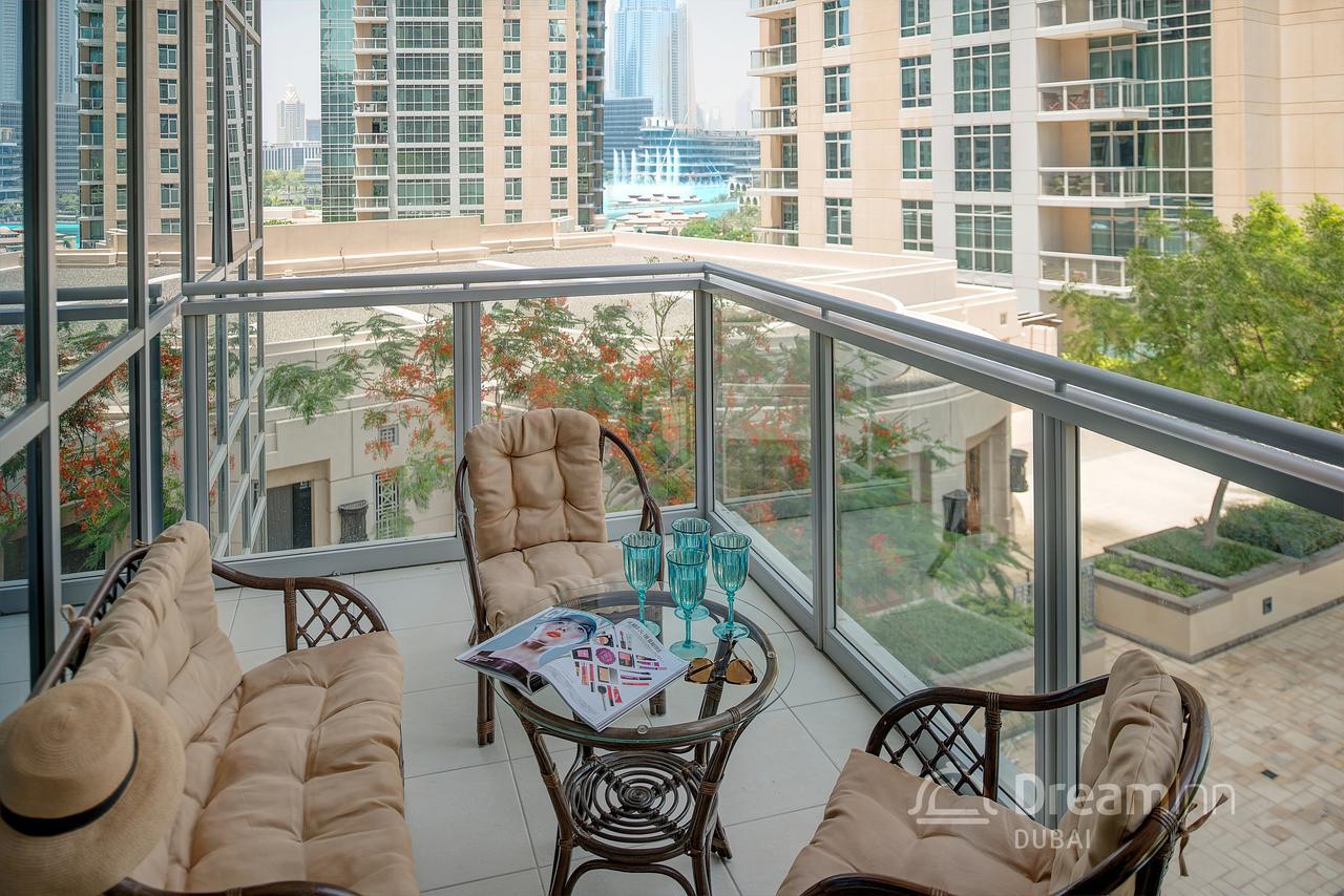 דובאי Dream Inn Apartments - Burj Residences Burj Khalifa View מראה חיצוני תמונה